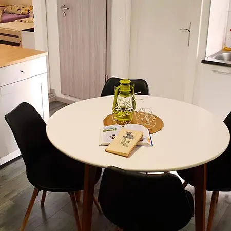 Grey Apartment Split