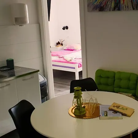 Grey Apartment Split